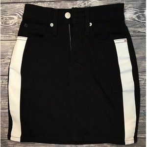 NWT Calvin Klein Denim Mini Skirt - Women's Size 24 - Black & White